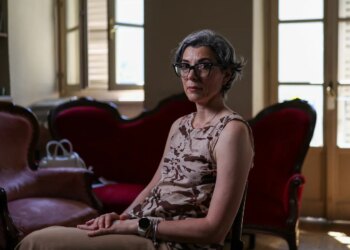 Italian Woman Takes On Meta, TikTok After Daughter’s Death By Suicide