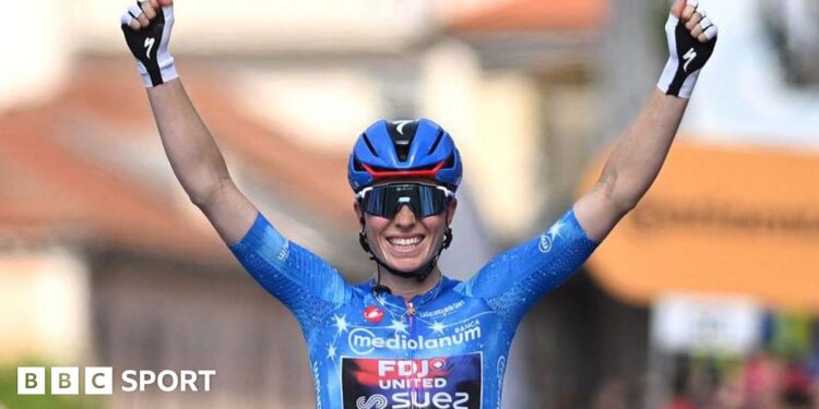 Women’s Giro d’Italia 2026: Demi Vollering snatches win on final stage to complete Grand Tour trilogy