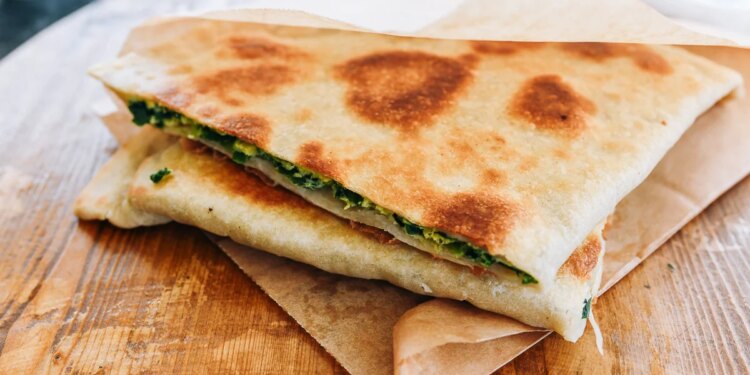 Chive Egg Pockets – The Woks of Life