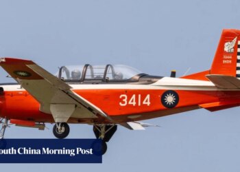 2 Taiwan air force pilots die in T-34C crash, spurring probe and debate over aircraft