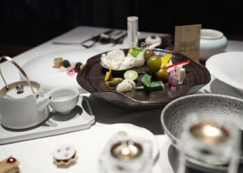 The restaurant so good that Chinese officials are said to be banned from going there