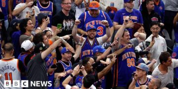 Ticketmaster says Knicks fans won't be locked out of game after last-minute panic