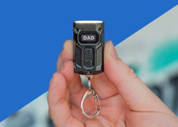 16 of the Best Father’s Day Gift Ideas for Dads Who Travel