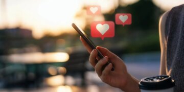 Using AI Companion Apps Gives Many Singles the Ick, Survey Finds