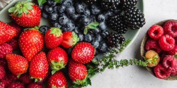 Get more pesticides off summer berries with these expert tips