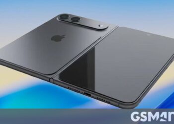 No, the foldable iPhone Ultra has not been delayed, claims leakster
