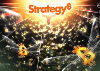 Strategy’s MSTR Stock Flashes Dot-Com-Era Setup That Preceded 99% Plunge