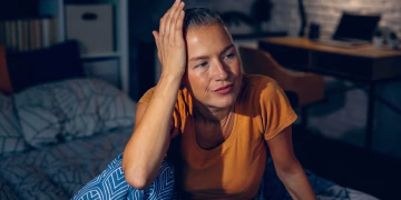 70% of adults report difficulty staying asleep at night, researchers reveal
