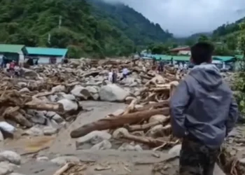 Flash floods hit India’s Arunachal Pradesh | Floods