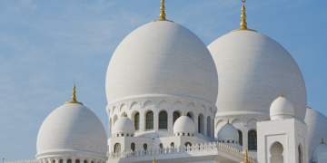 Mastering the Art of Budget Travel: A Comprehensive Guide