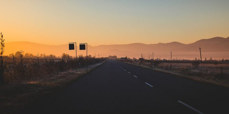 Unleash Your Wanderlust: Top 10 Essential Travel Tips