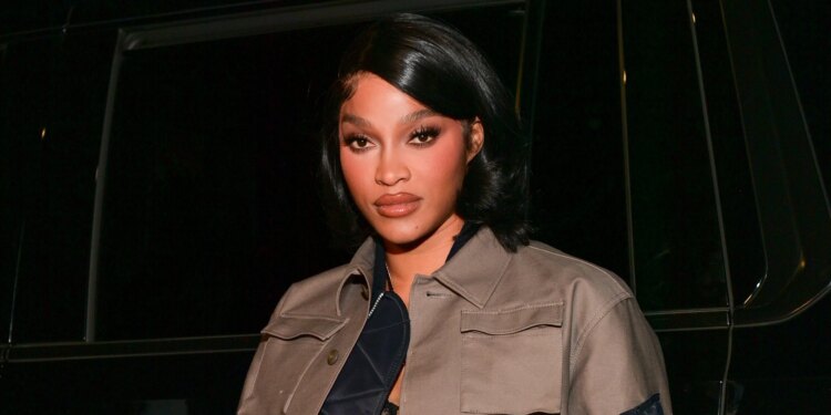 Joseline Hernandez Goes Throwback Mode & Fans Are Obsessed