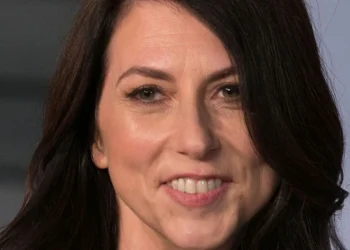Critics Question MacKenzie Scott’s $7B Megagifts