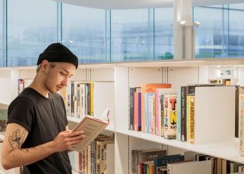 Not just books – how renting a sewing machine from the library can improve democracy