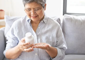 This common vitamin deficiency can mimic normal aging