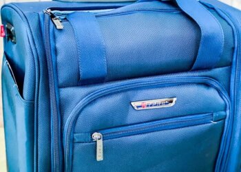 Save Money on Your Next Flight With These Underseat Luggage Tips