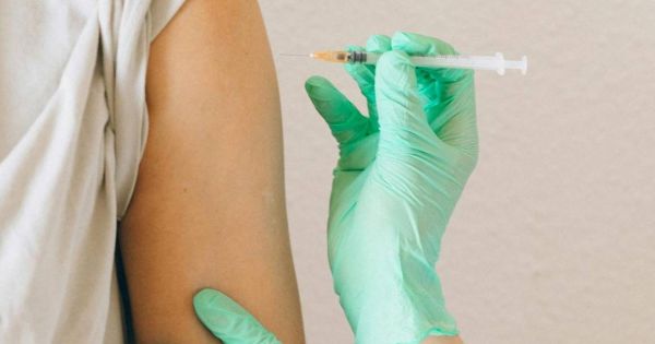 Brazil suspends its dengue vaccine as a precaution after two deaths — MercoPress