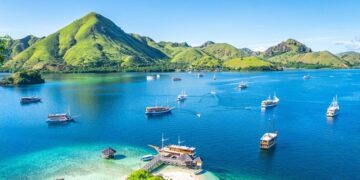 Dragons, Volcanoes, and Pink Sands: The Ultimate Southern Indonesian Yacht Charter Experience
