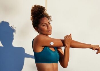Ultrahuman seeks to define: M2 Live keeps your metabolic health close with a small sensor