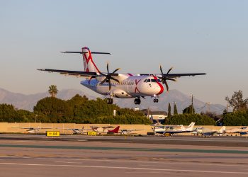 JSX Expands Santa Monica Service With New Nonstop Flights to Oakland Starting in September
