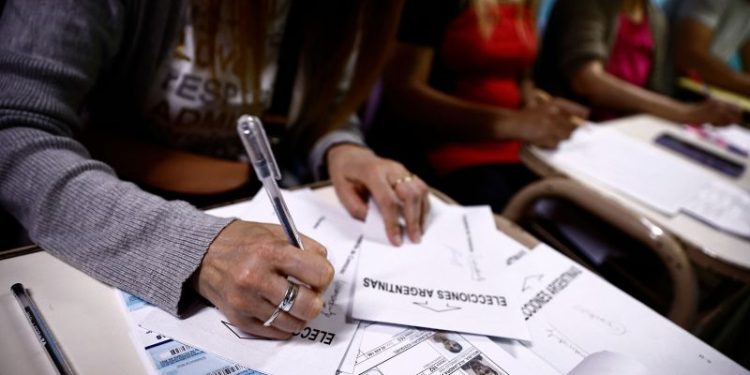 Argentina election: Polls close, battle heading to run-off with Massa leading Milei