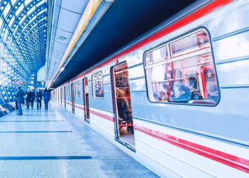 Service and technology made in Germany: How miniature shock absorbers provided by ACE make sliding door performance in passenger trains safer