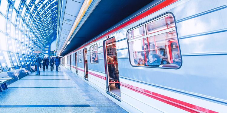 Service and technology made in Germany: How miniature shock absorbers provided by ACE make sliding door performance in passenger trains safer