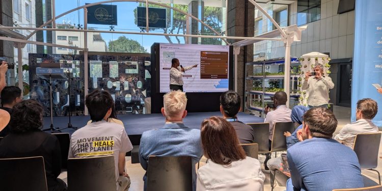 FAO launches CropSuit app to help farmers grow the right crops in the right places