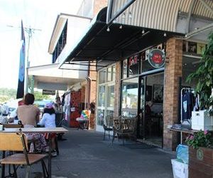 Side B Cafe