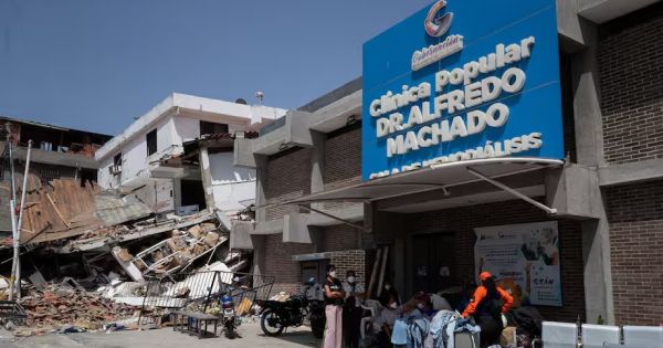 Collapsed hospitals and morgues raise health fears in Venezuela’s earthquake zone — MercoPress